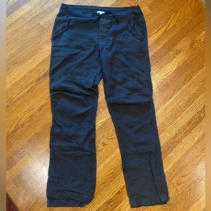 James Perse Black linen pants in size 4/XL